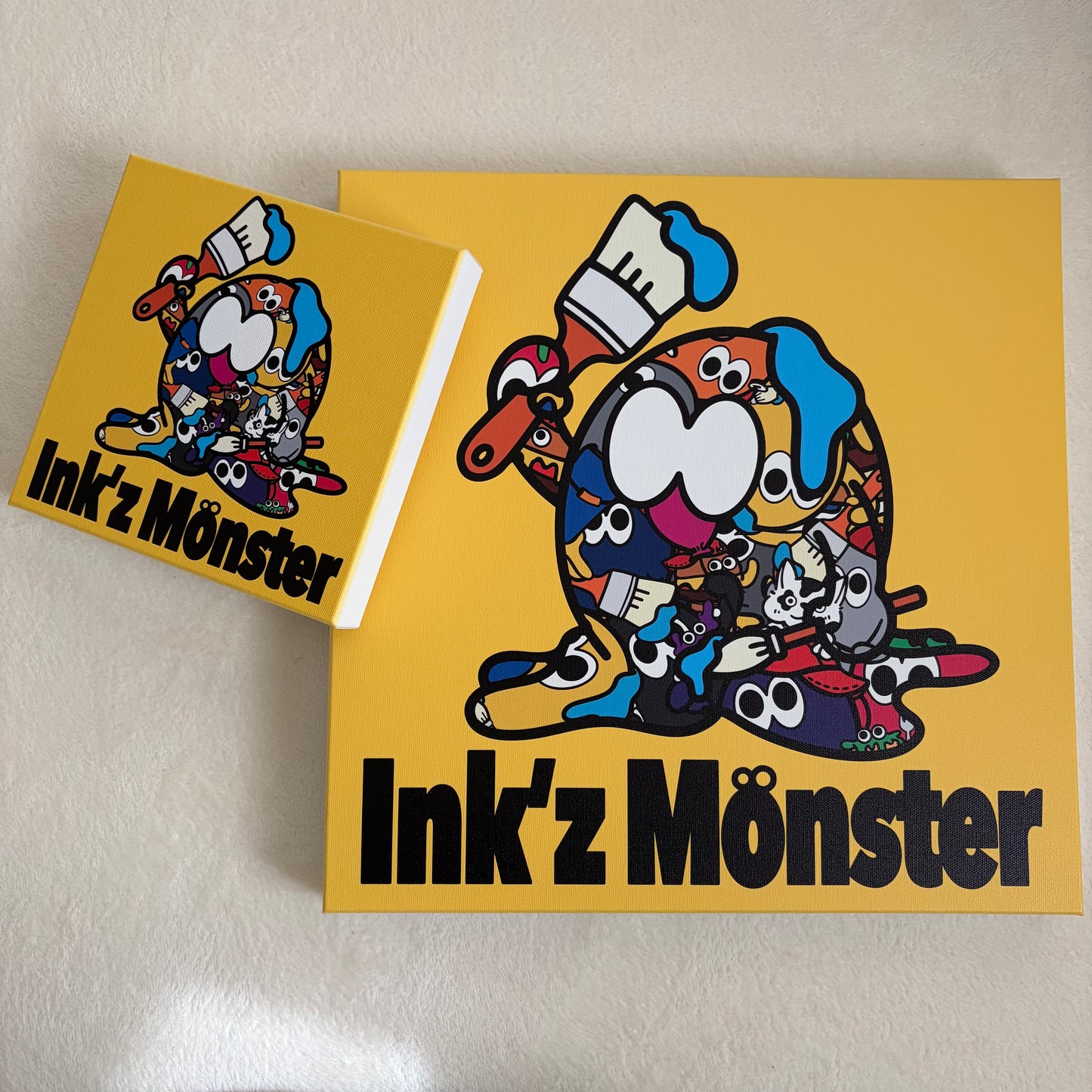 【目入れ】キャンバス